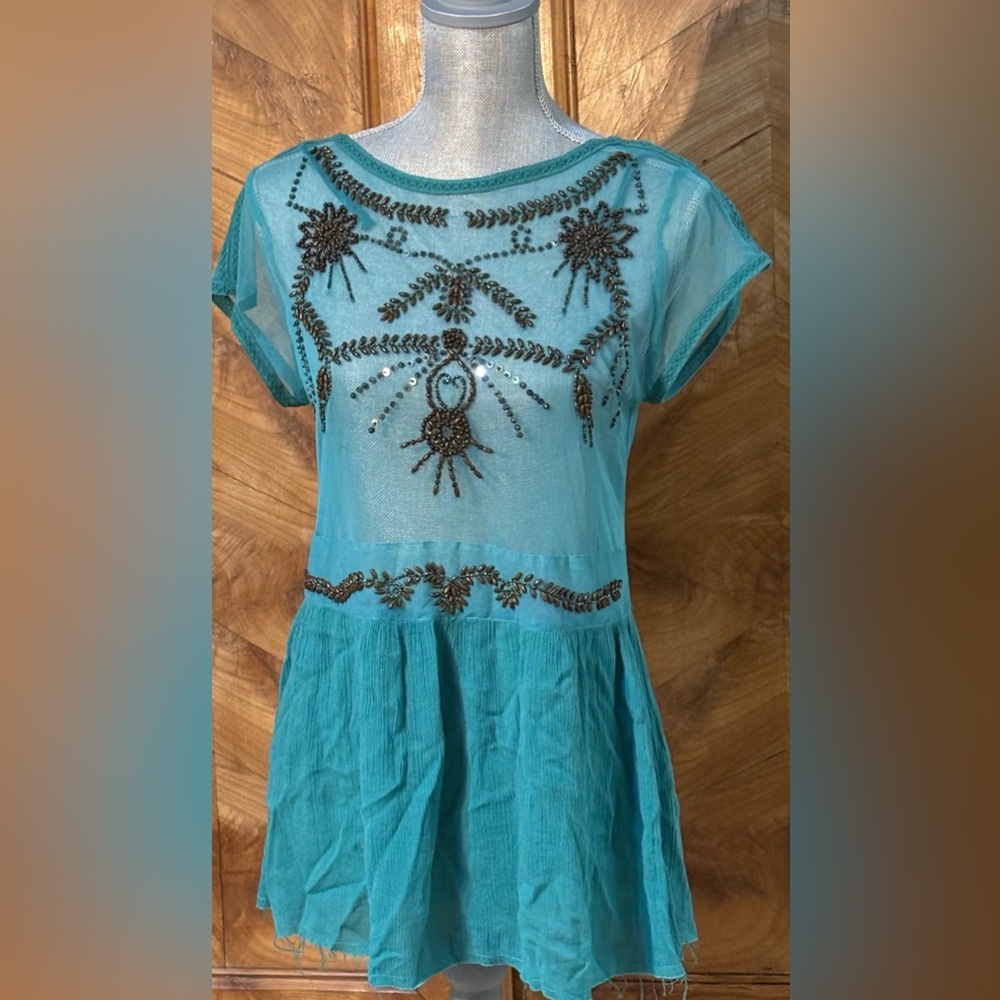 Free People turquoise beaded top size S/P